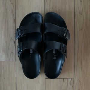 black birkenstocks